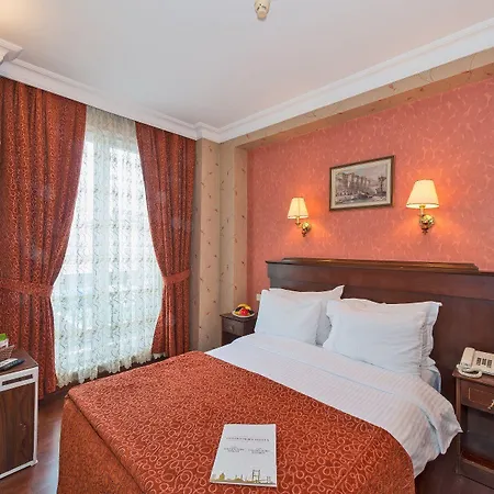 Golden Horn Hotel