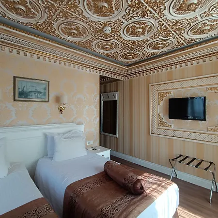 Hotel Golden Horn 4*
