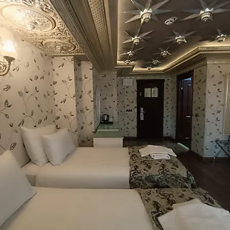 Golden Horn Hotel 4*