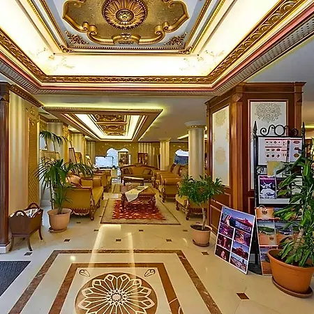 Golden Horn 4*