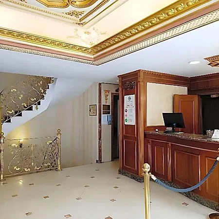 Golden Horn 4*