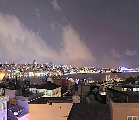 Golden Horn 4*