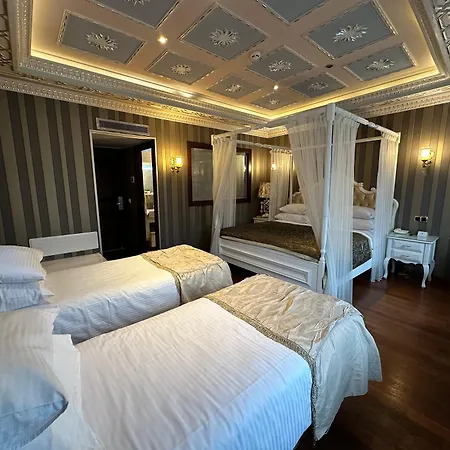 Golden Horn Hotell 4*