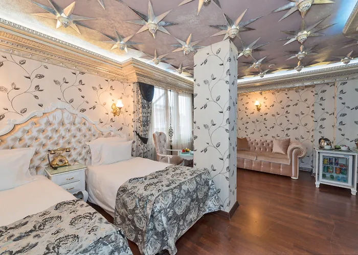 Golden Horn מלון