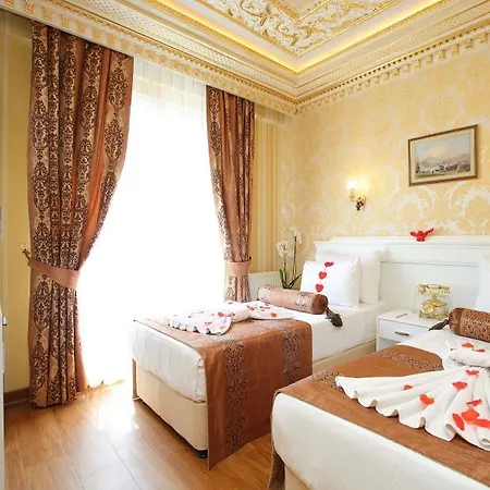 Golden Horn Hotell 4*